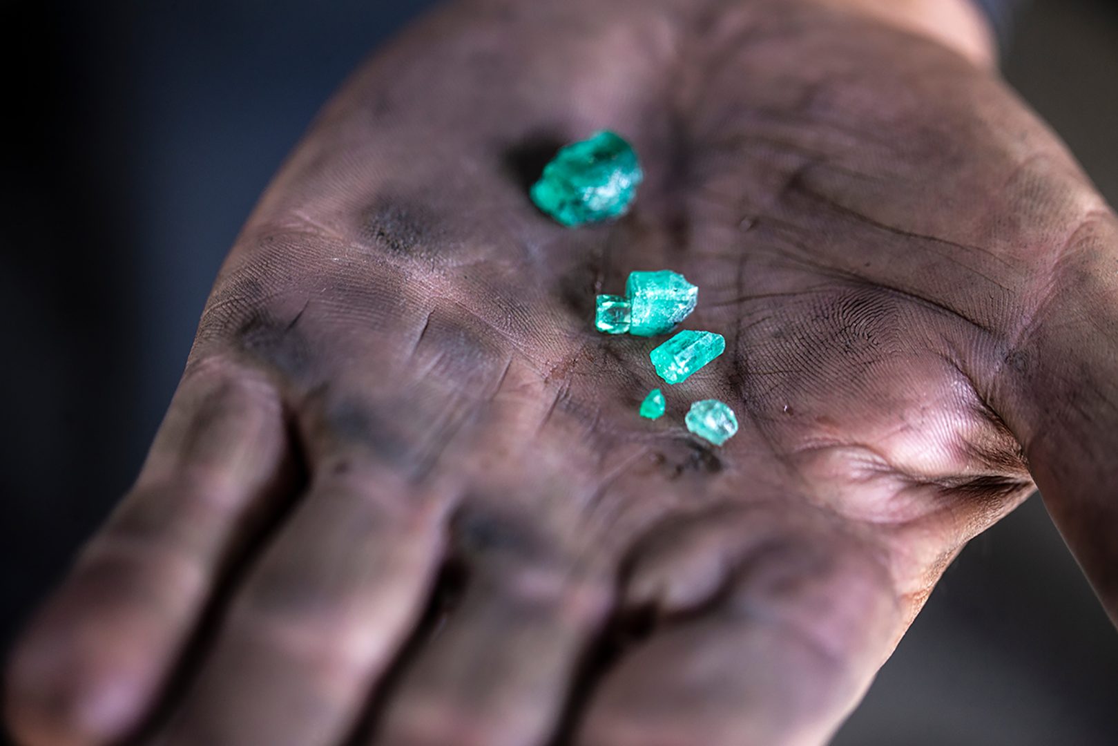 Detail emeralds